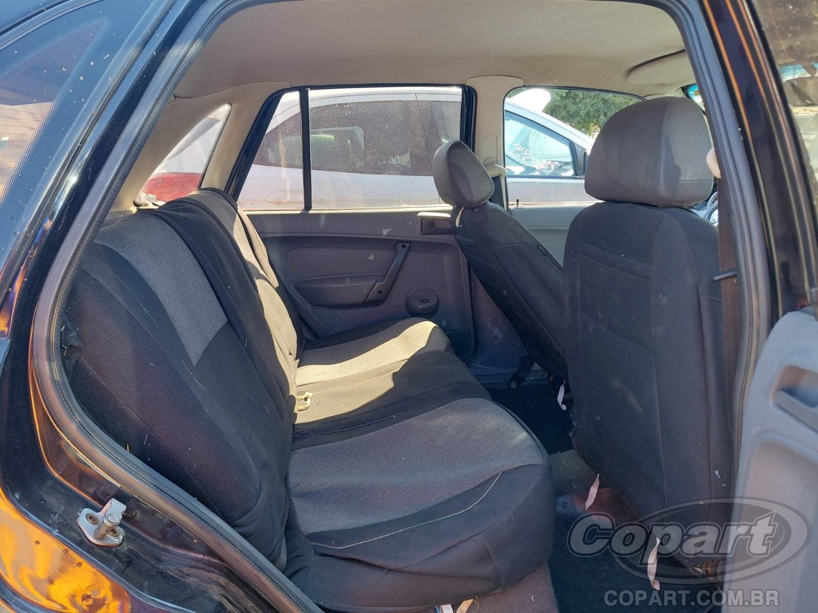 Volkswagen GOL 2011 — foto 6