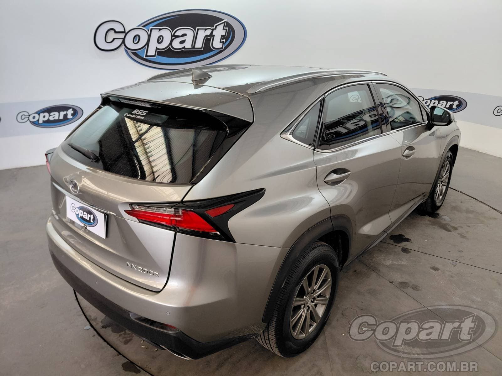 Lexus NX 2015 — foto 4