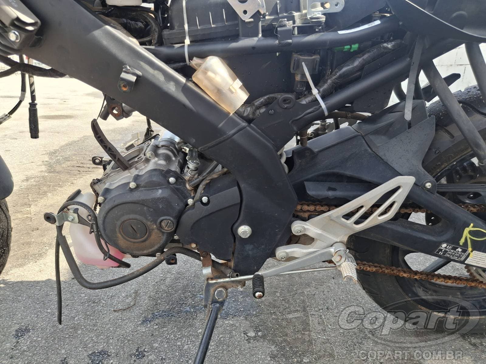 Yamaha YZF R15 2025 — foto 6