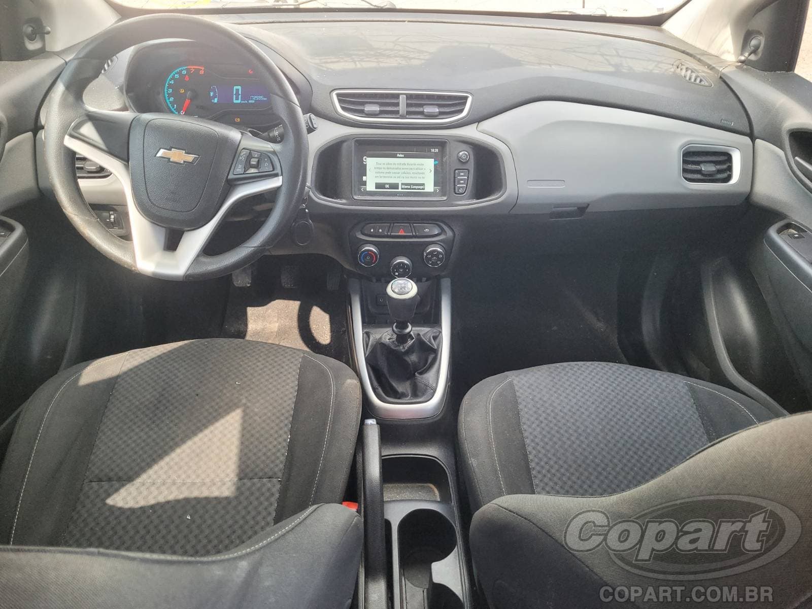 Chevrolet Onix 2017 — foto 9