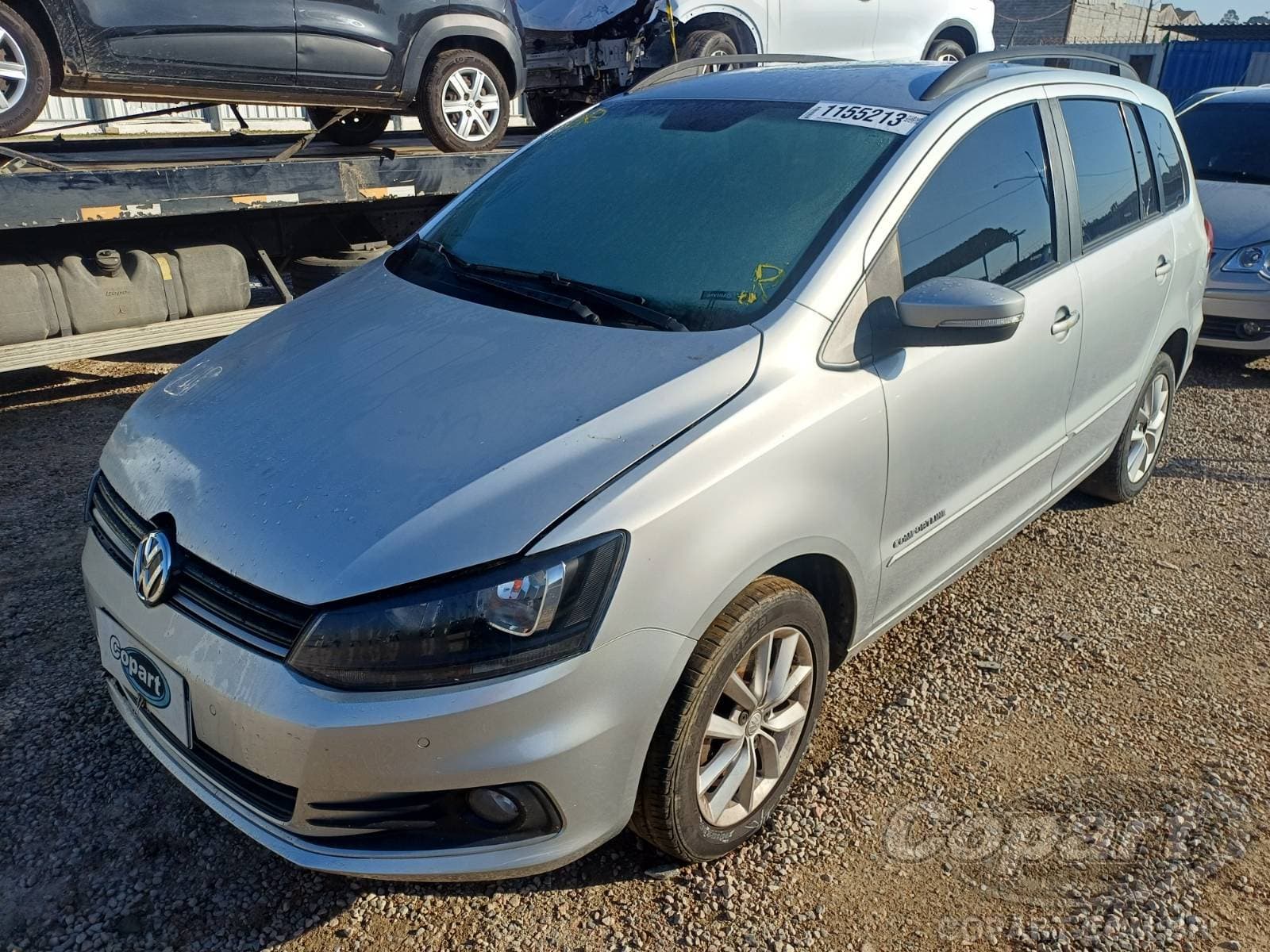 Volkswagen Spacefox 2015 — foto 2