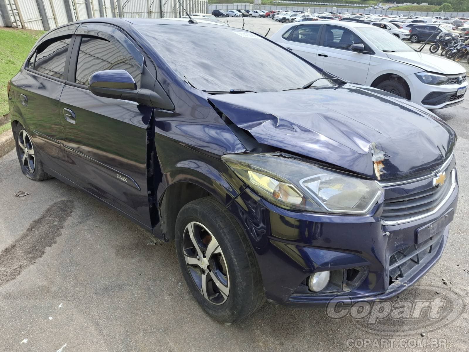 Chevrolet Onix 2018 — foto 1