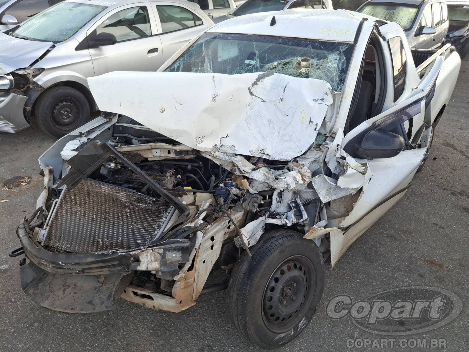 Chevrolet Montana 2015 — foto 2