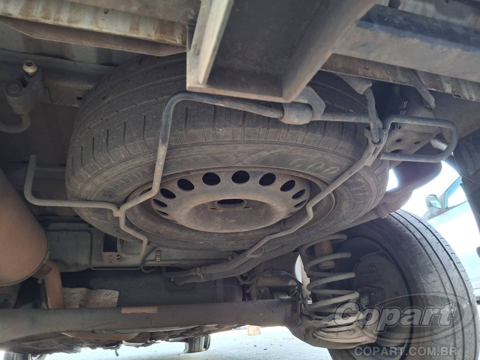Chevrolet Montana 2015 — foto 10