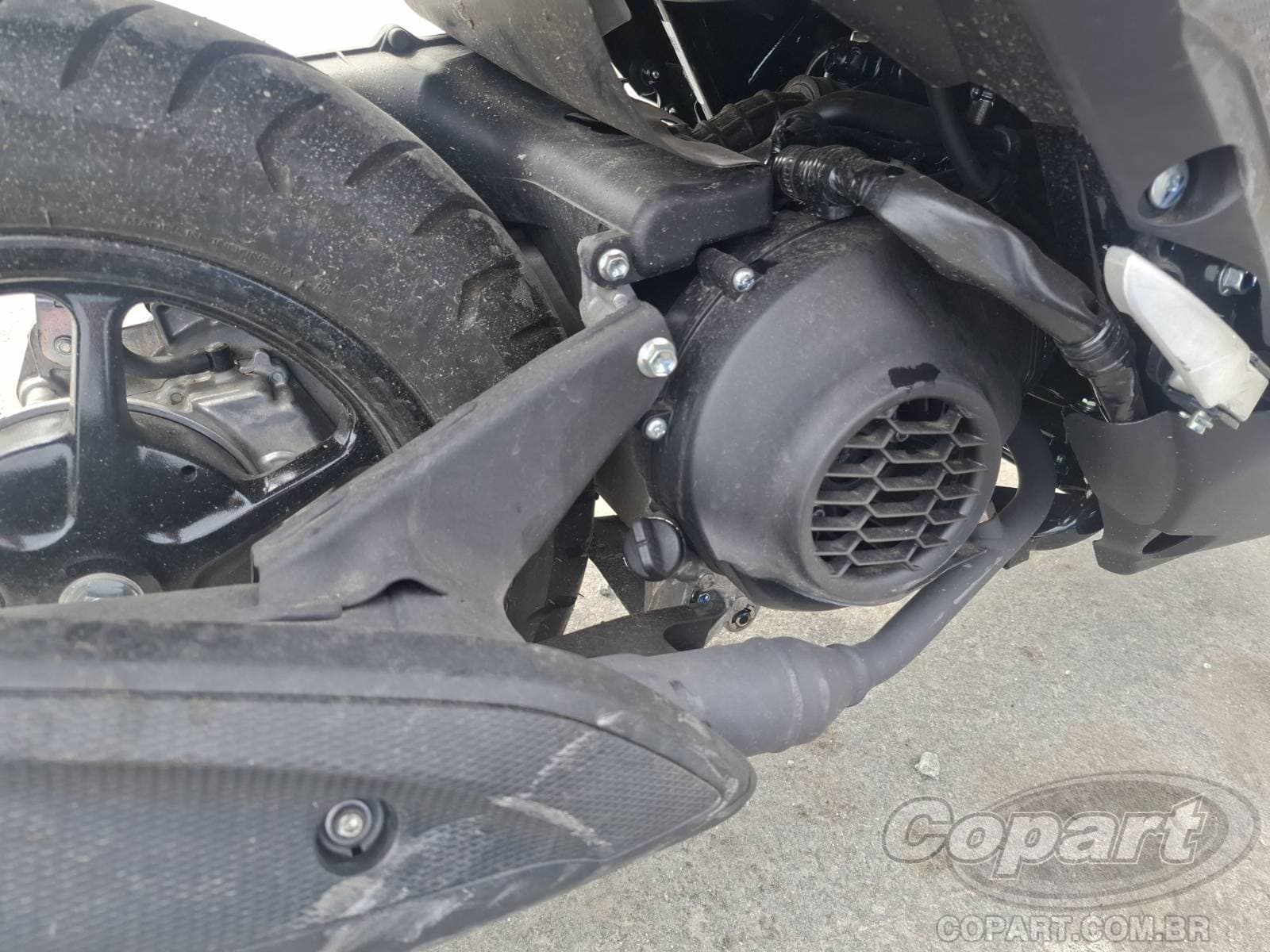 Yamaha Fluo 2027 — foto 5