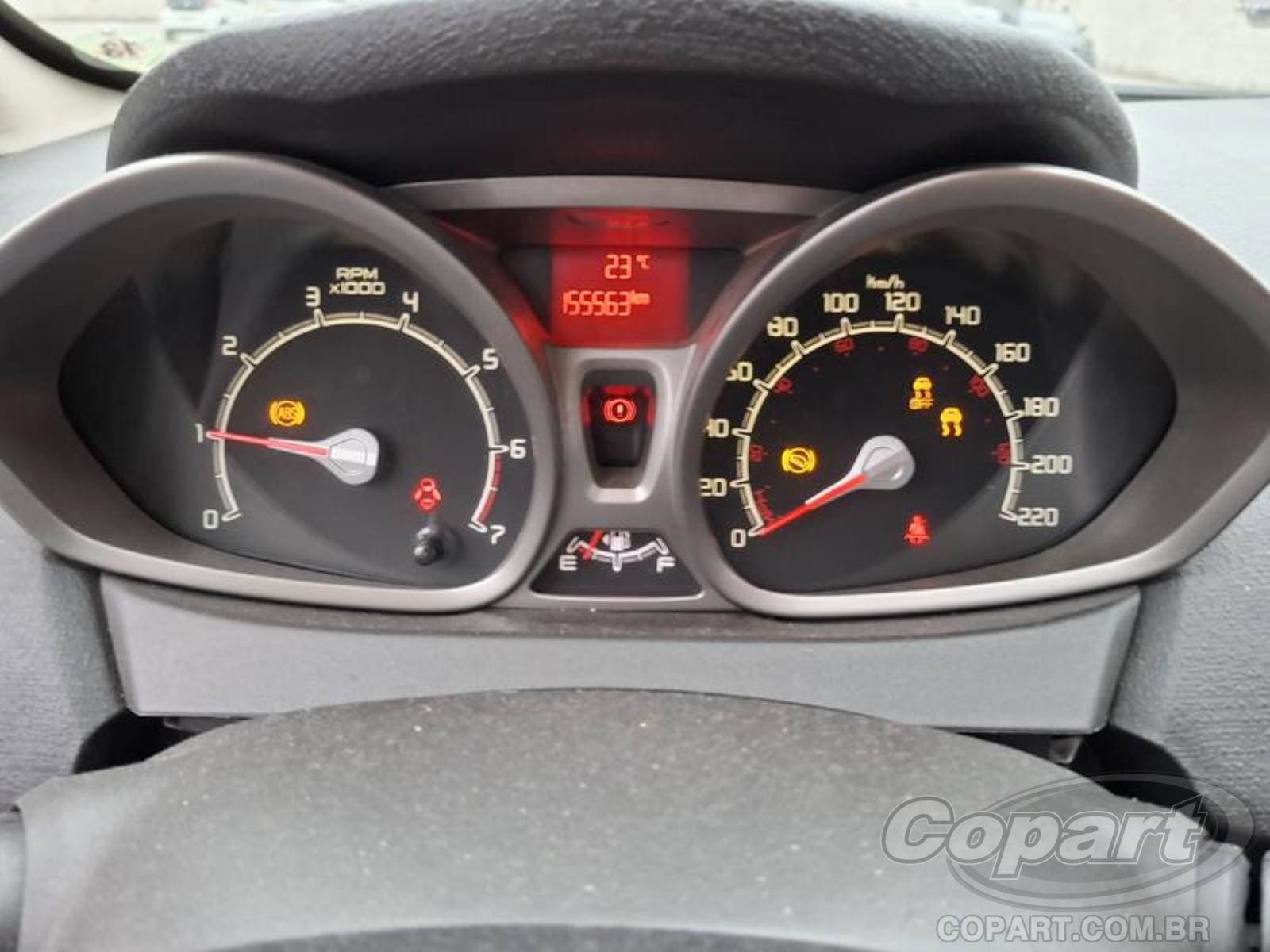 Ford Fiesta 2012 — foto 8
