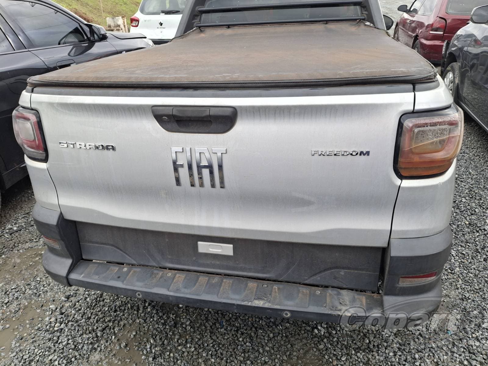 Fiat Strada 2021 — foto 6