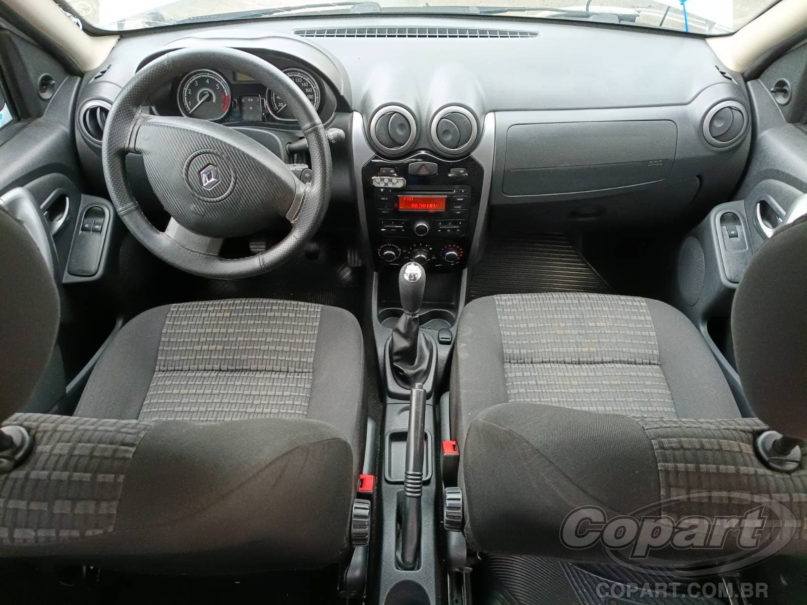 Renault Sandero 2013 — foto 9