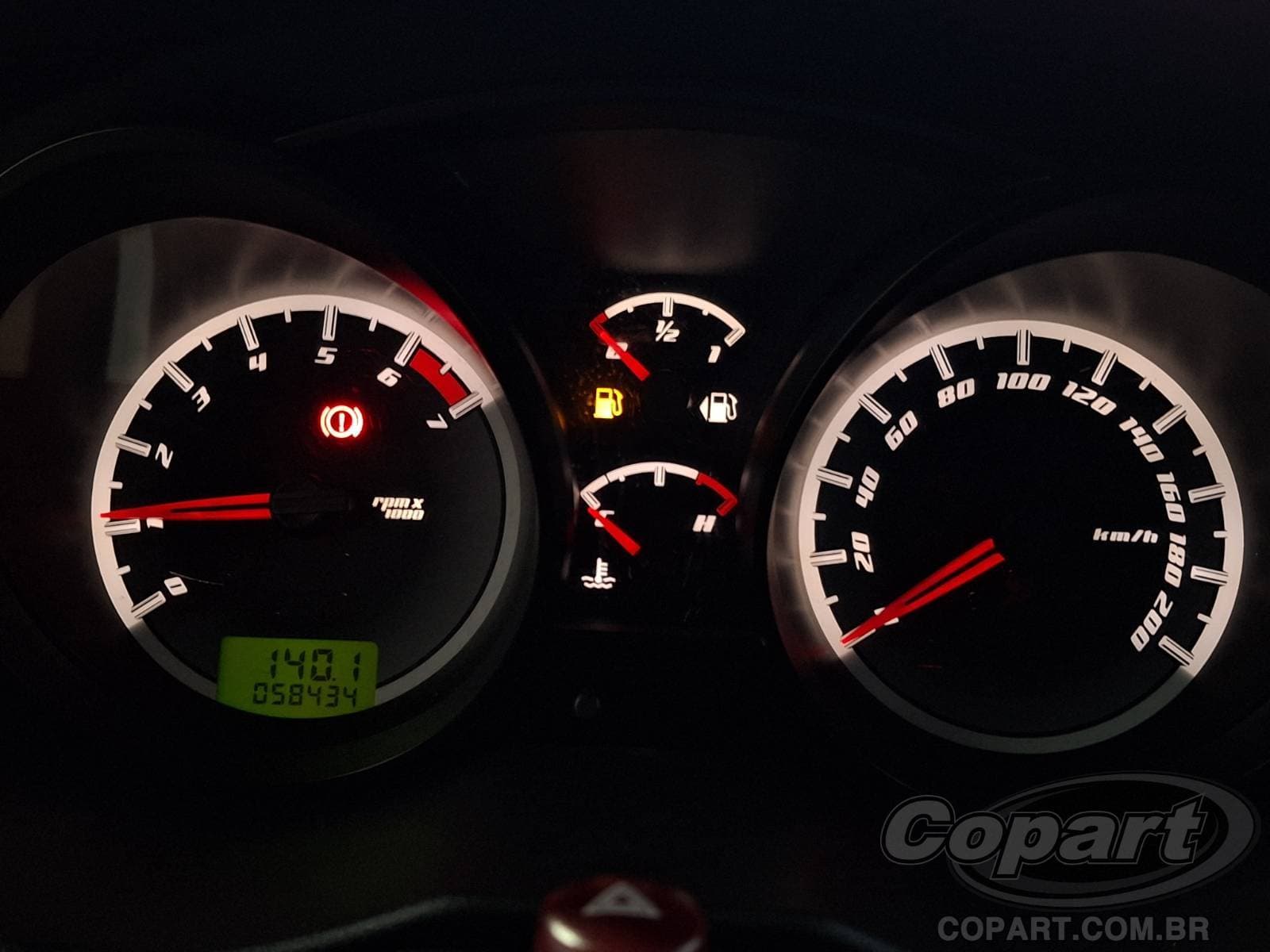 Ford Fiesta 2014 — foto 8