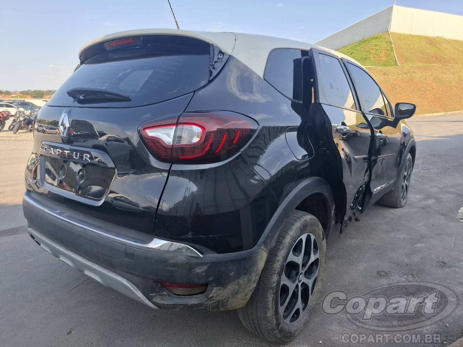 Renault Captur 2019 — foto 4
