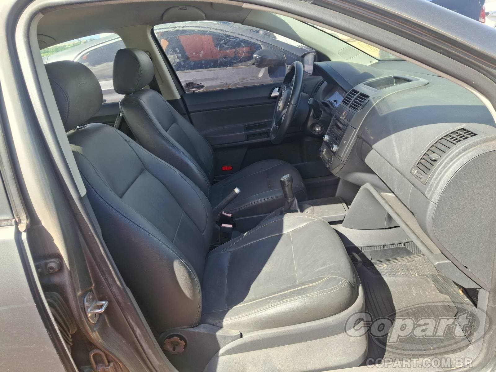 Volkswagen Polo Sedan 2013 — foto 5