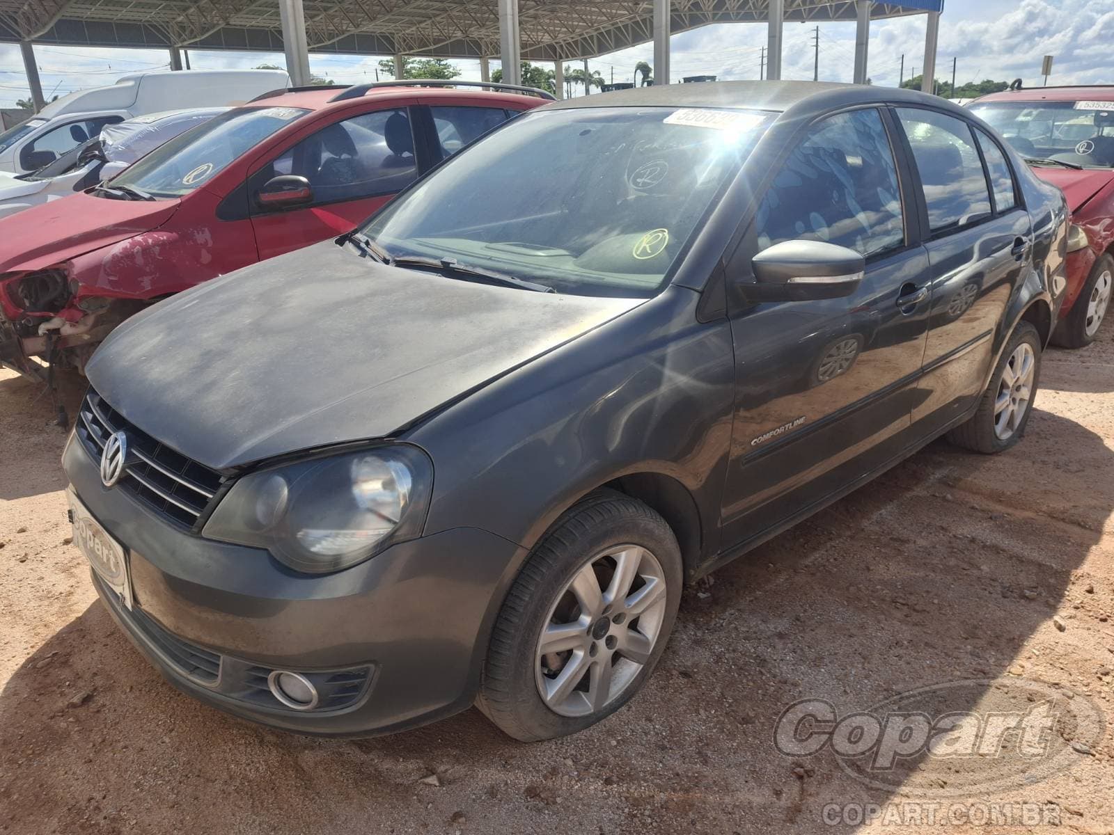 Volkswagen Polo Sedan 2013 — foto 2