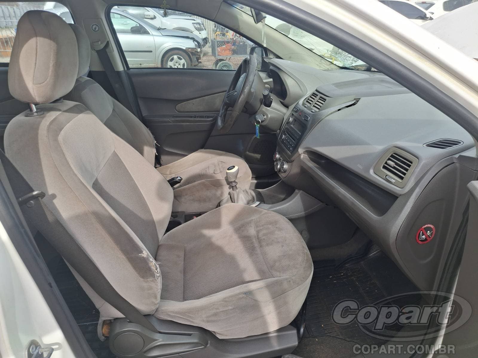 Chevrolet Cobalt 2012 — foto 5