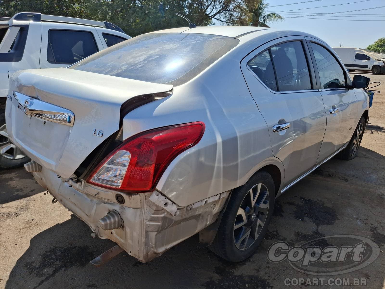 Nissan Versa 2016 — foto 4