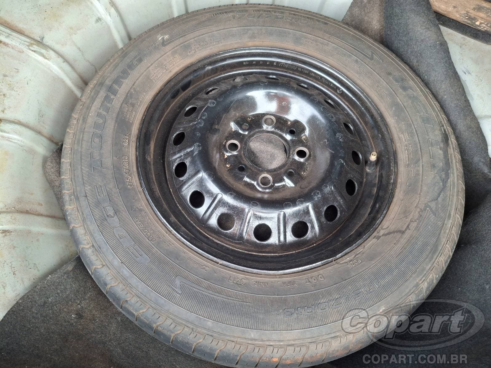 Chevrolet Classic 2015 — foto 10