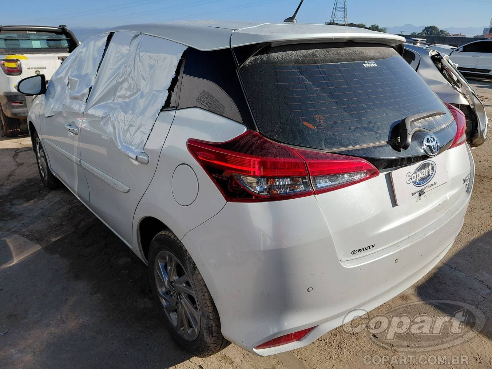 Toyota Yaris 2024 — foto 3