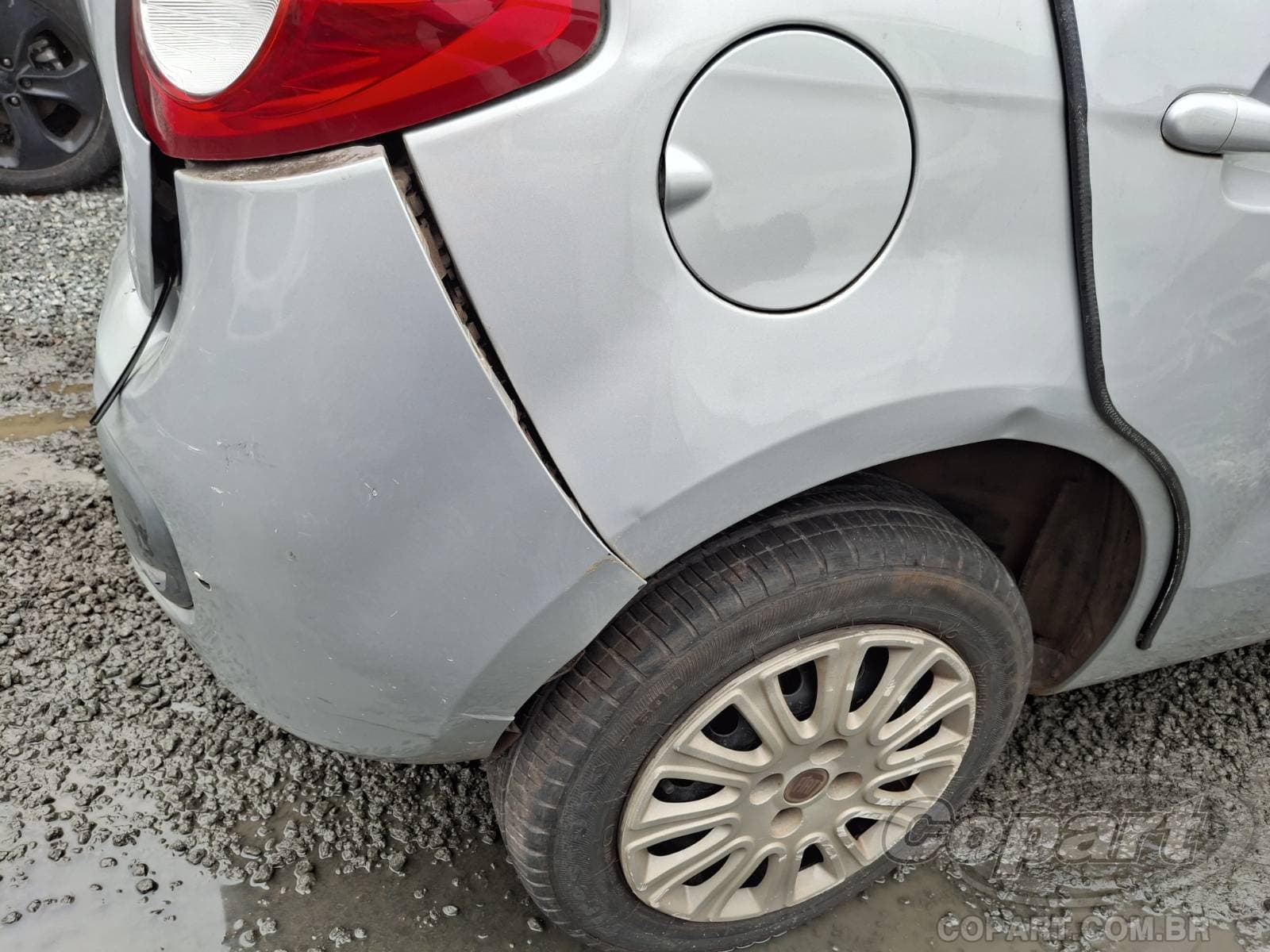 Fiat Palio 2017 — foto 14
