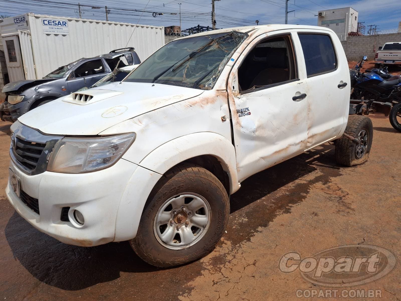 Toyota Hilux CD 2015 — foto 2