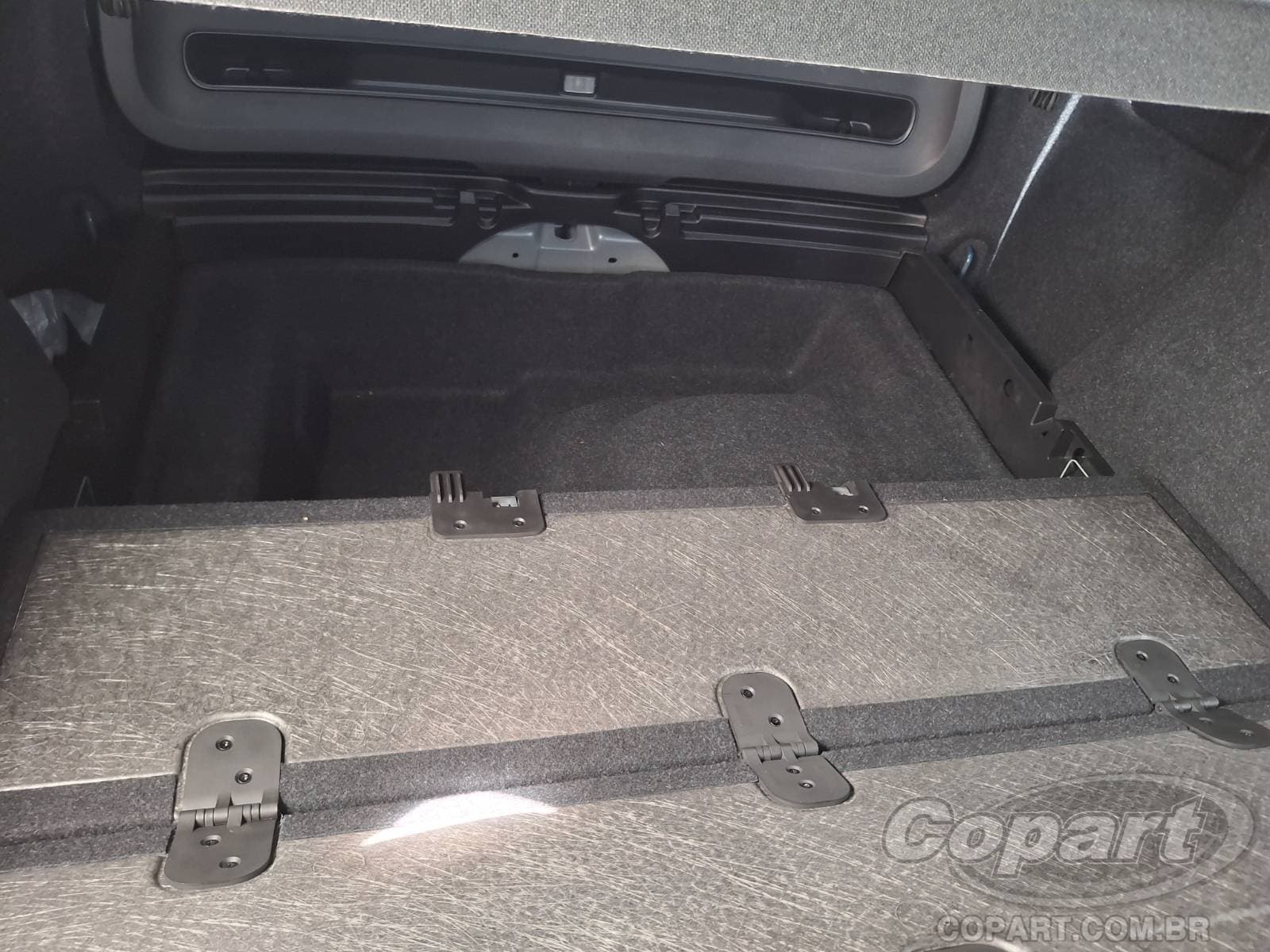 Volvo Xc40 2023 — foto 9