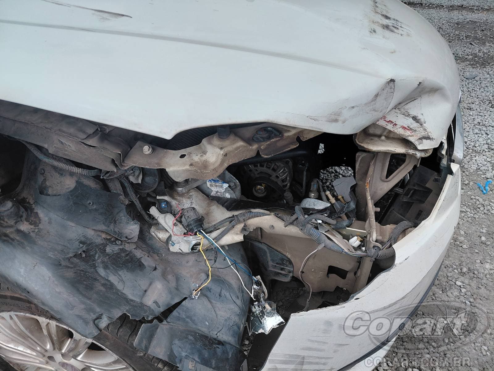 Fiat Grand Siena 2013 — foto 14