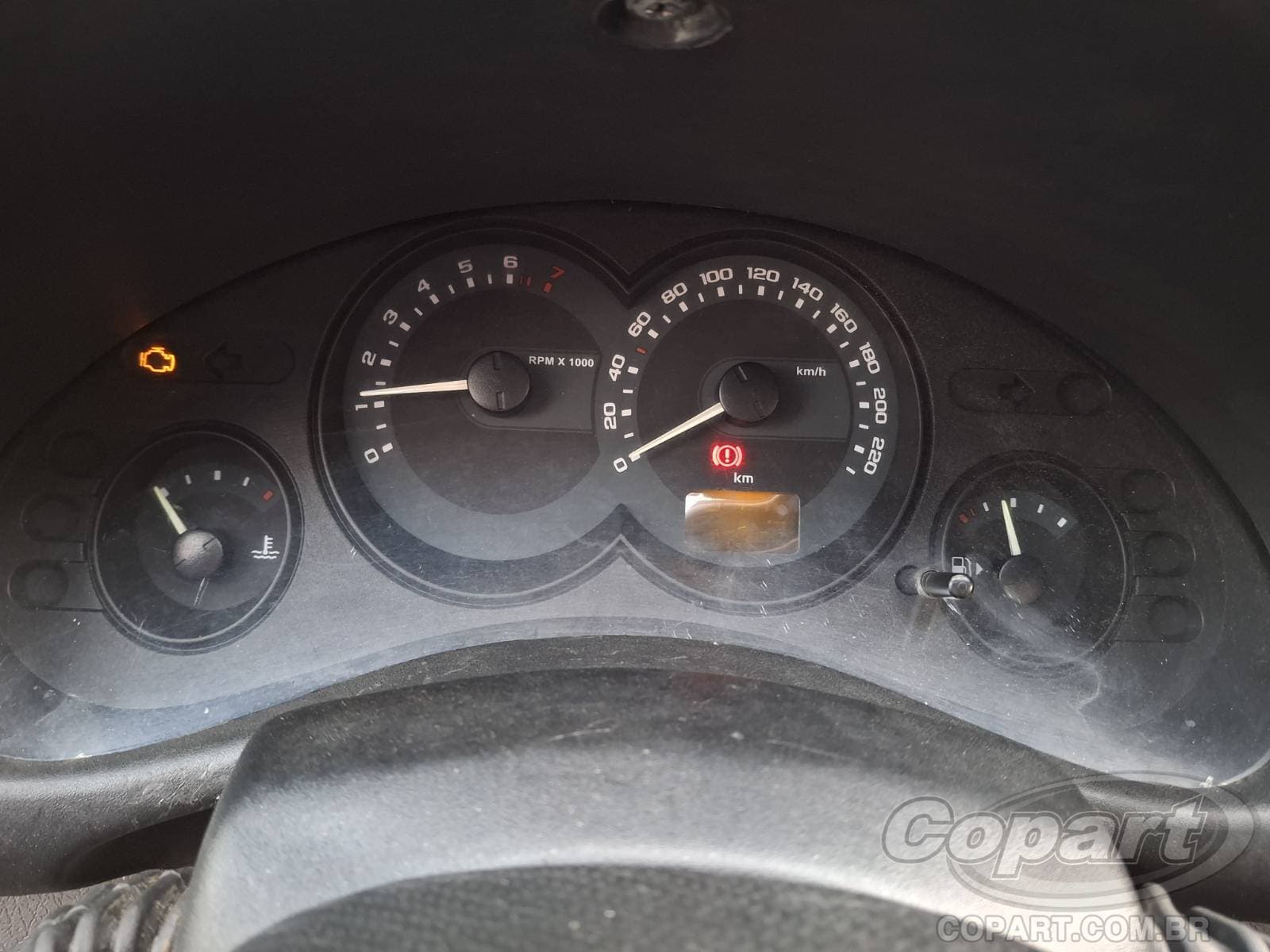 Chevrolet Classic 2011 — foto 8