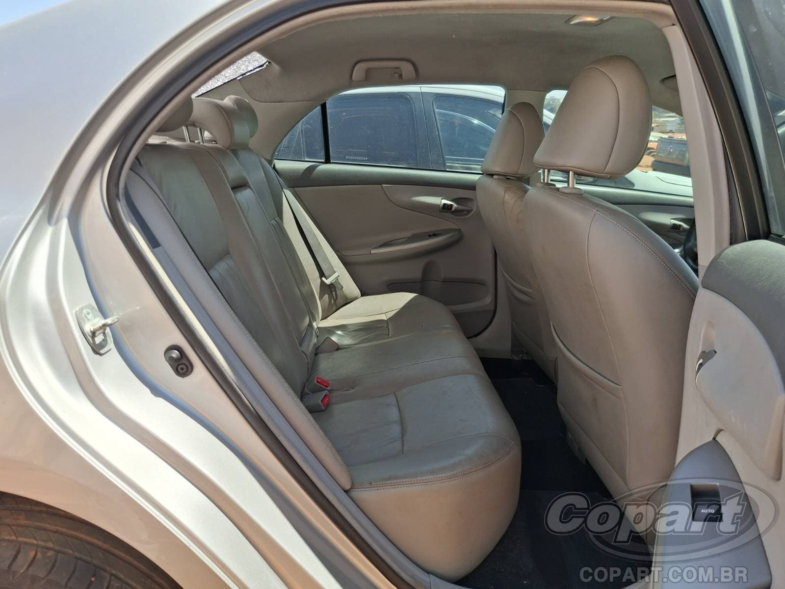 Toyota Corolla 2011 — foto 6