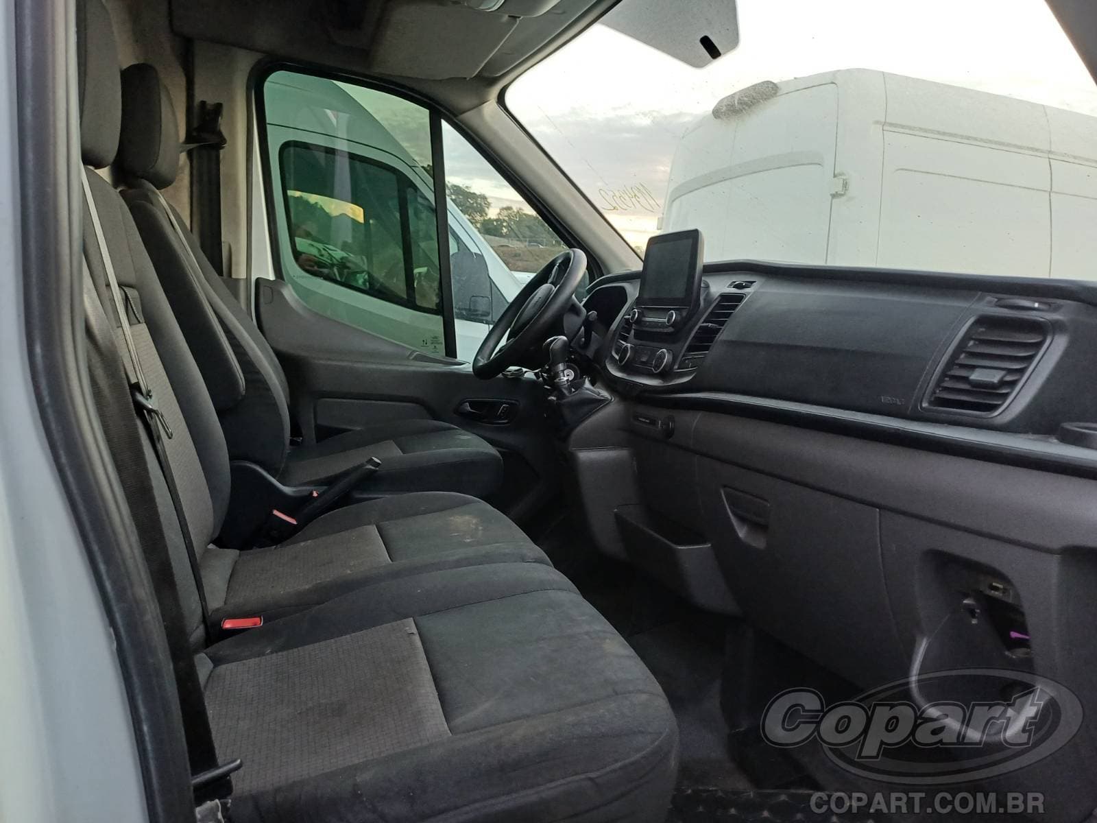 Ford Transit Furgao 2023 — foto 5