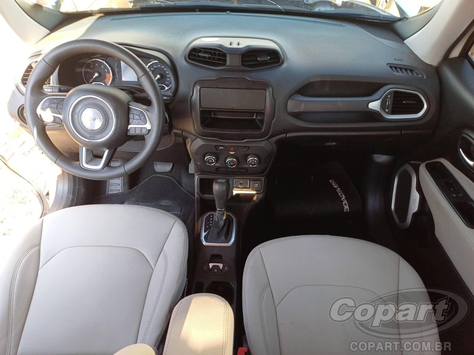 Jeep Renegade 2020 — foto 9