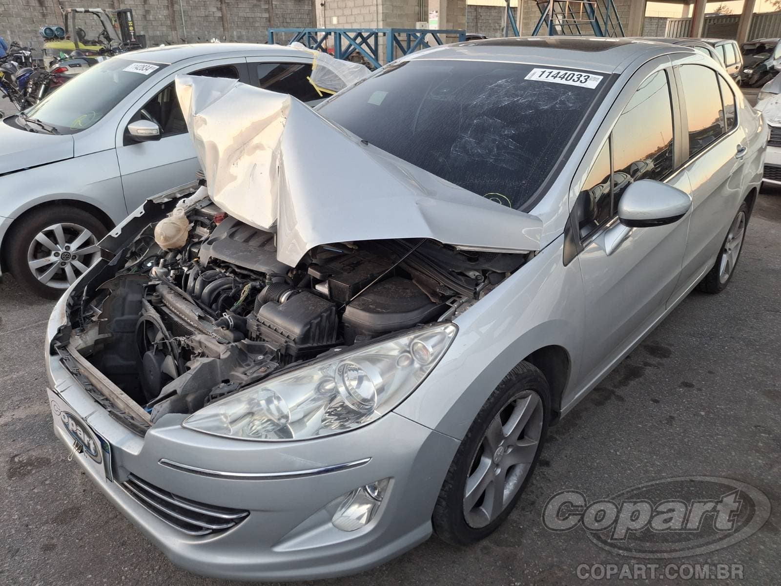 Peugeot 408 Sedan 2012 — foto 2