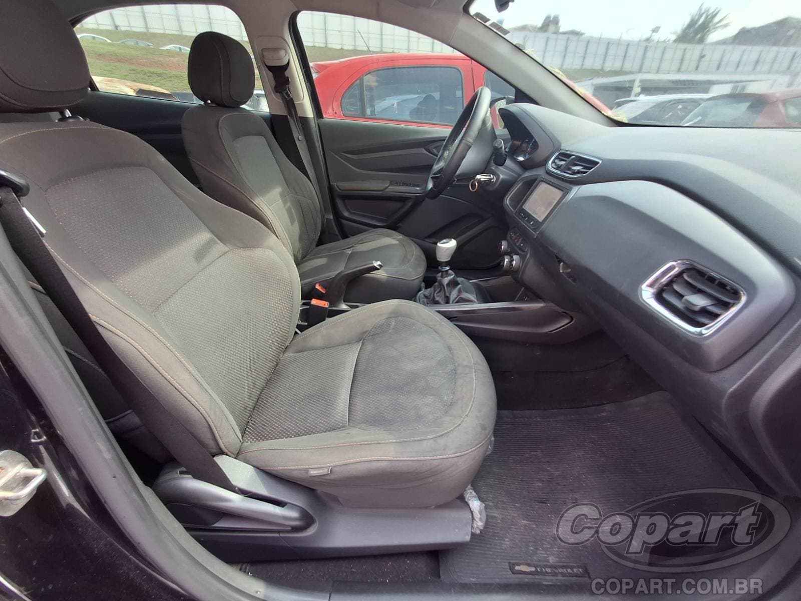 Chevrolet Onix 2015 — foto 5