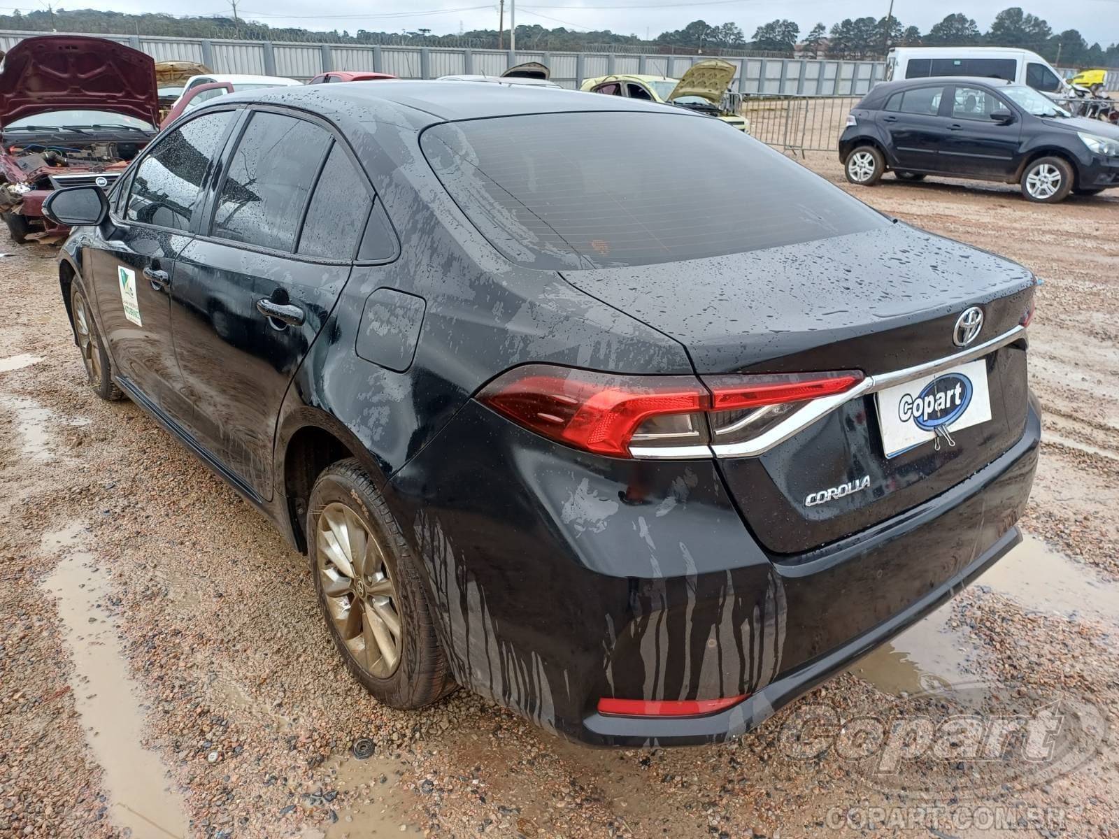 Toyota Corolla 2023 — foto 3