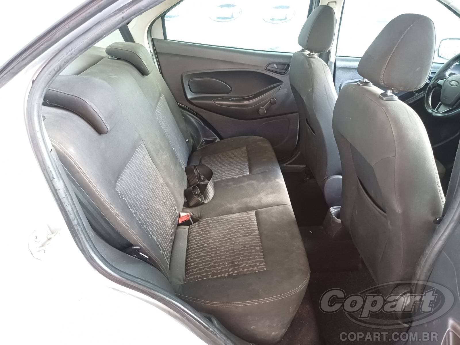 Ford KA Sedan 2016 — foto 6
