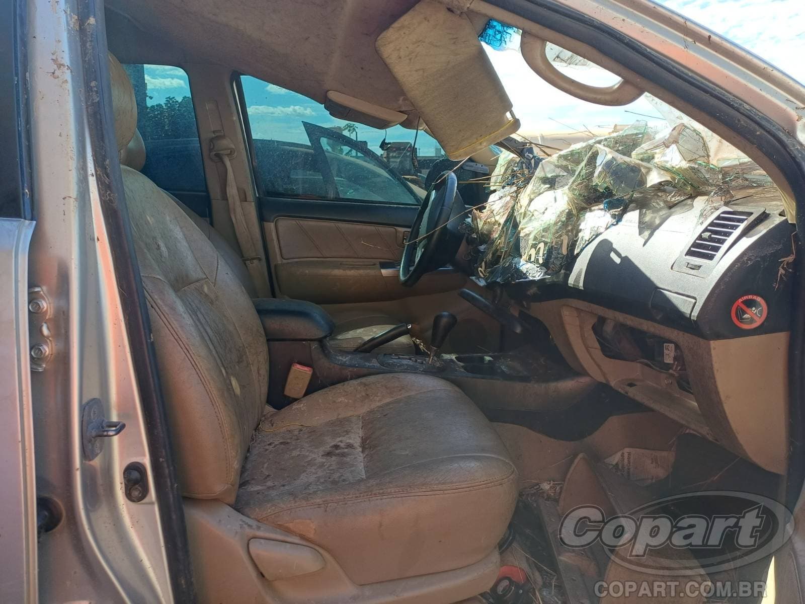 Toyota Hilux SW4 2015 — foto 5