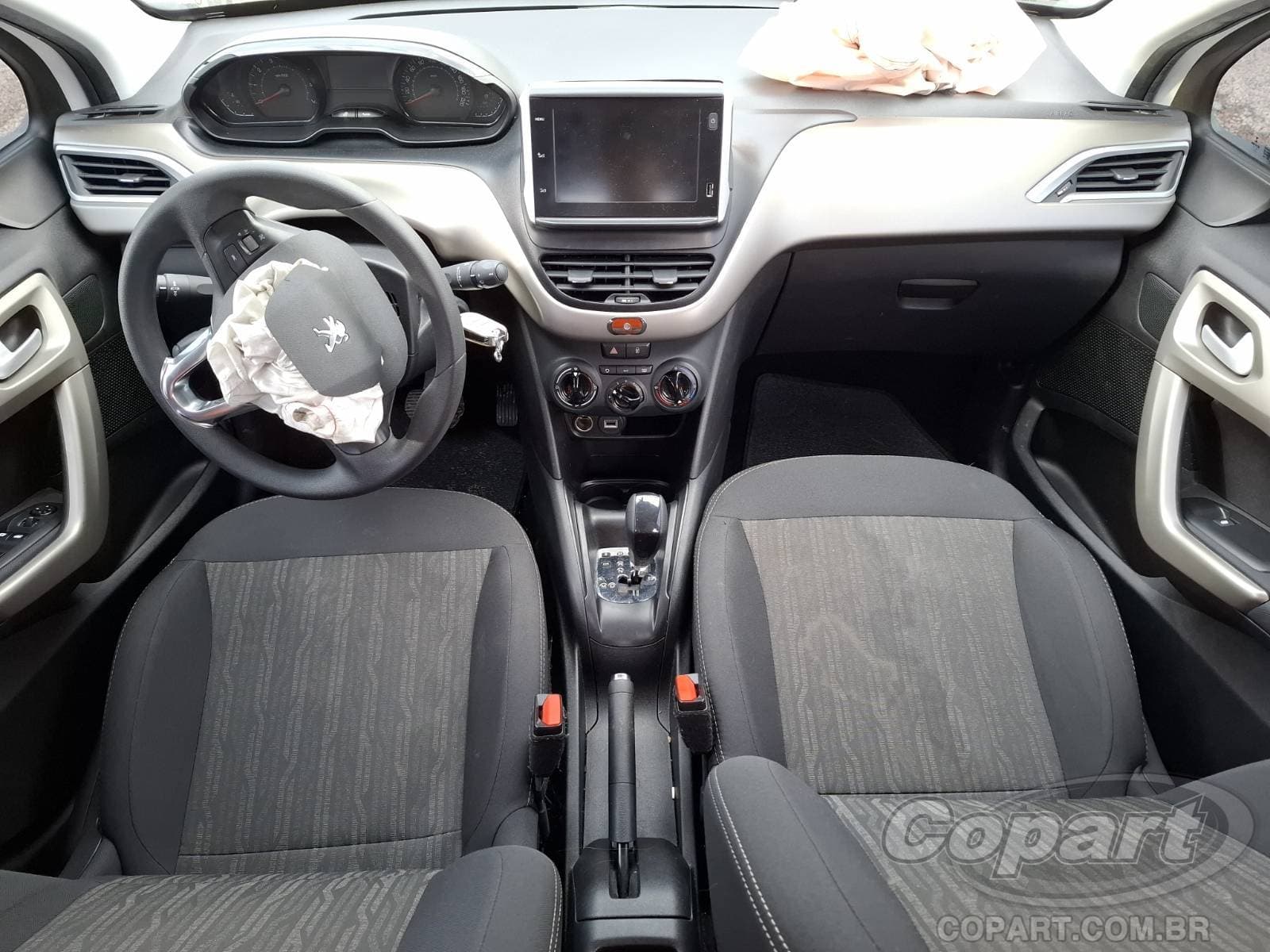 Peugeot 2008 2022 — foto 9