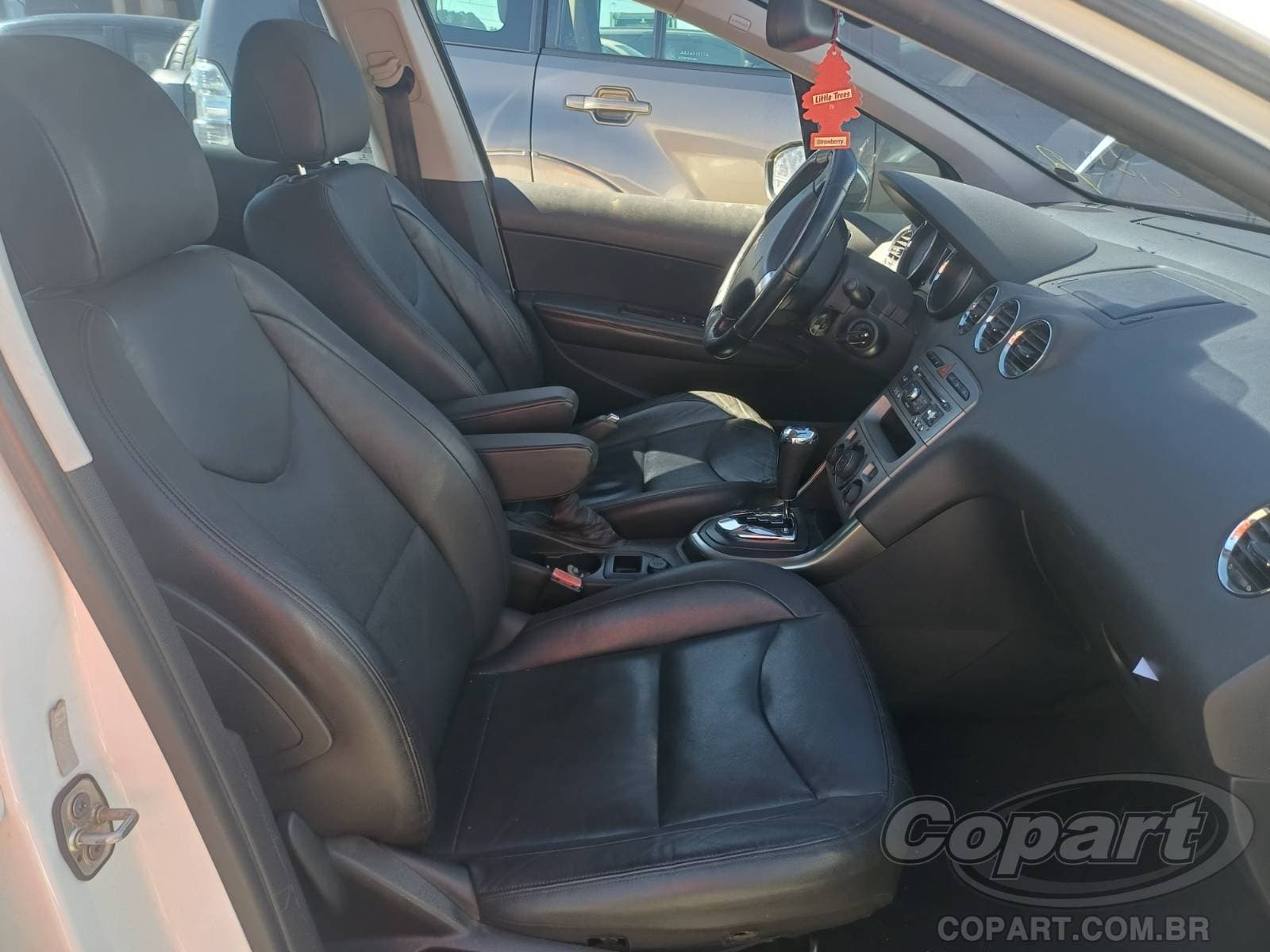 Peugeot 408 Sedan 2015 — foto 5