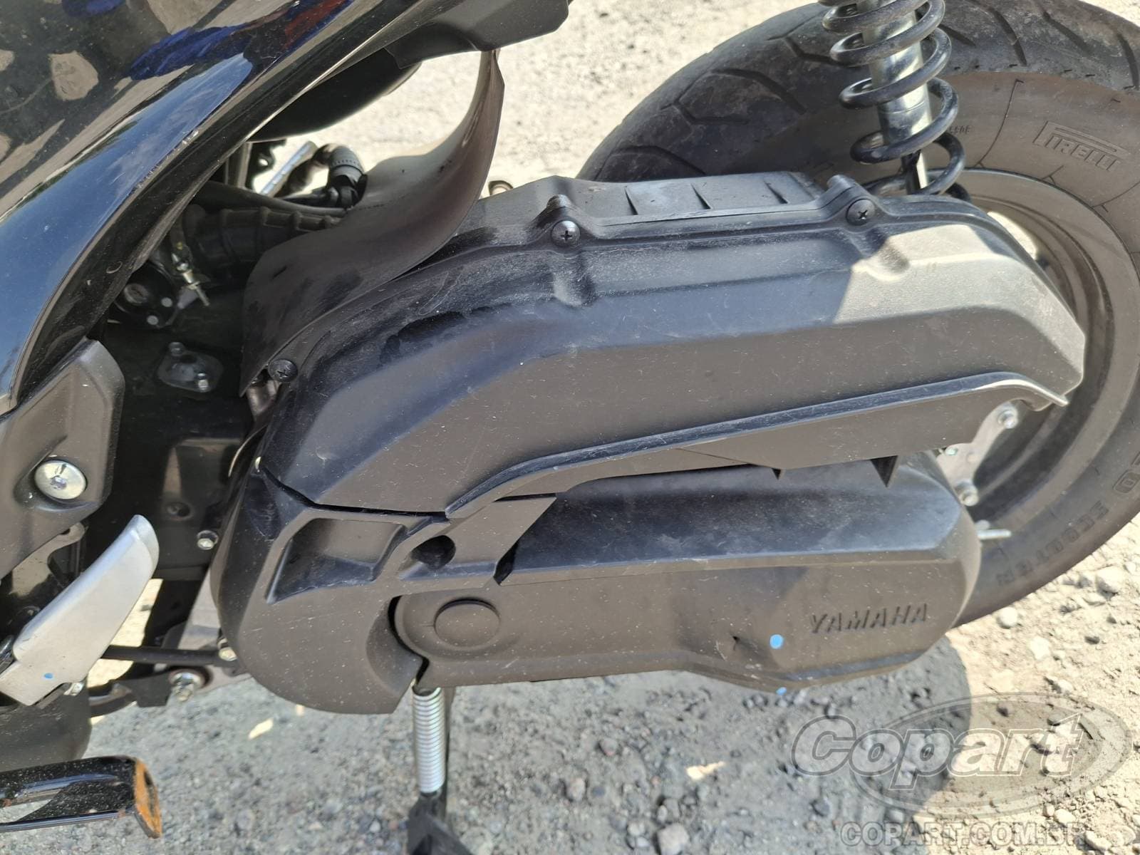Yamaha Fluo 2024 — foto 6