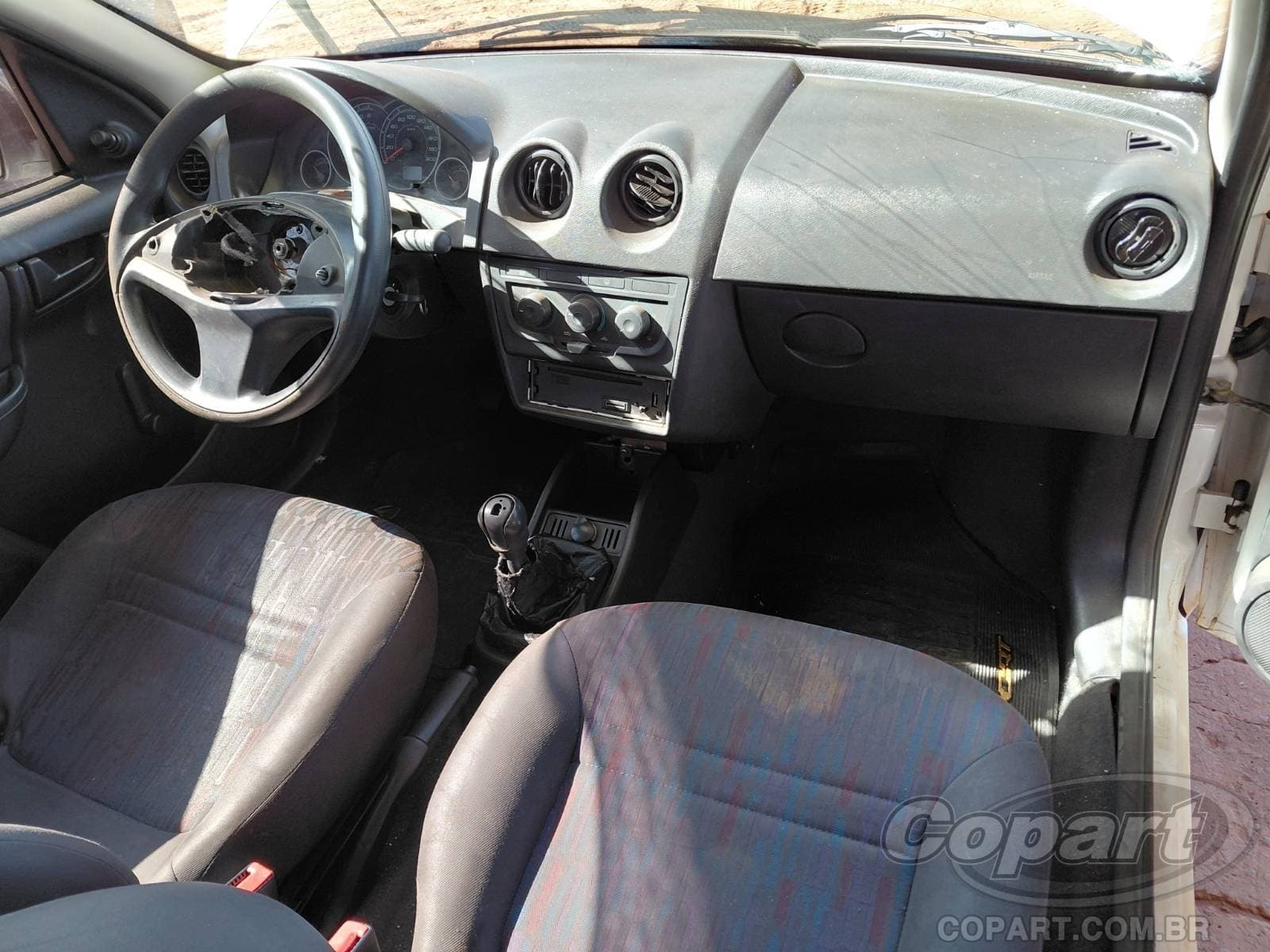 Chevrolet Celta 2013 — foto 9