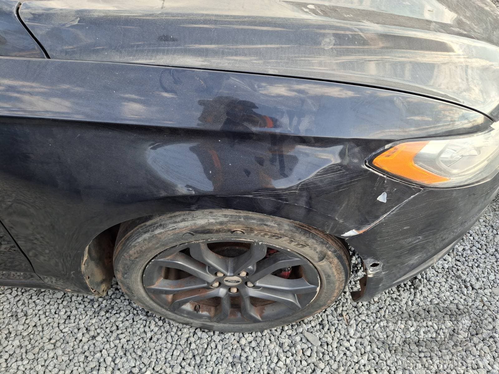 Ford Fusion 2018 — foto 12