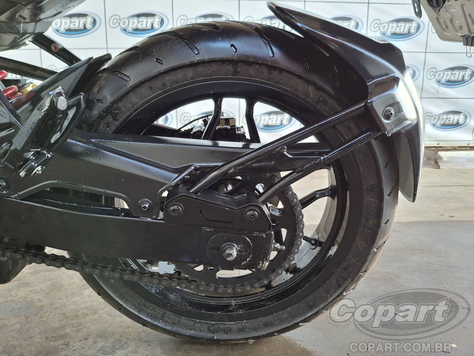 Bajaj Dominar 2026 — foto 7