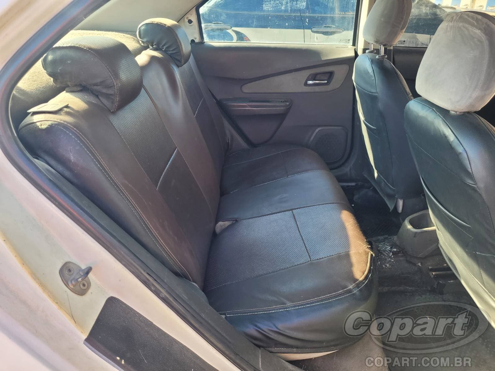 Chevrolet Cobalt 2015 — foto 6