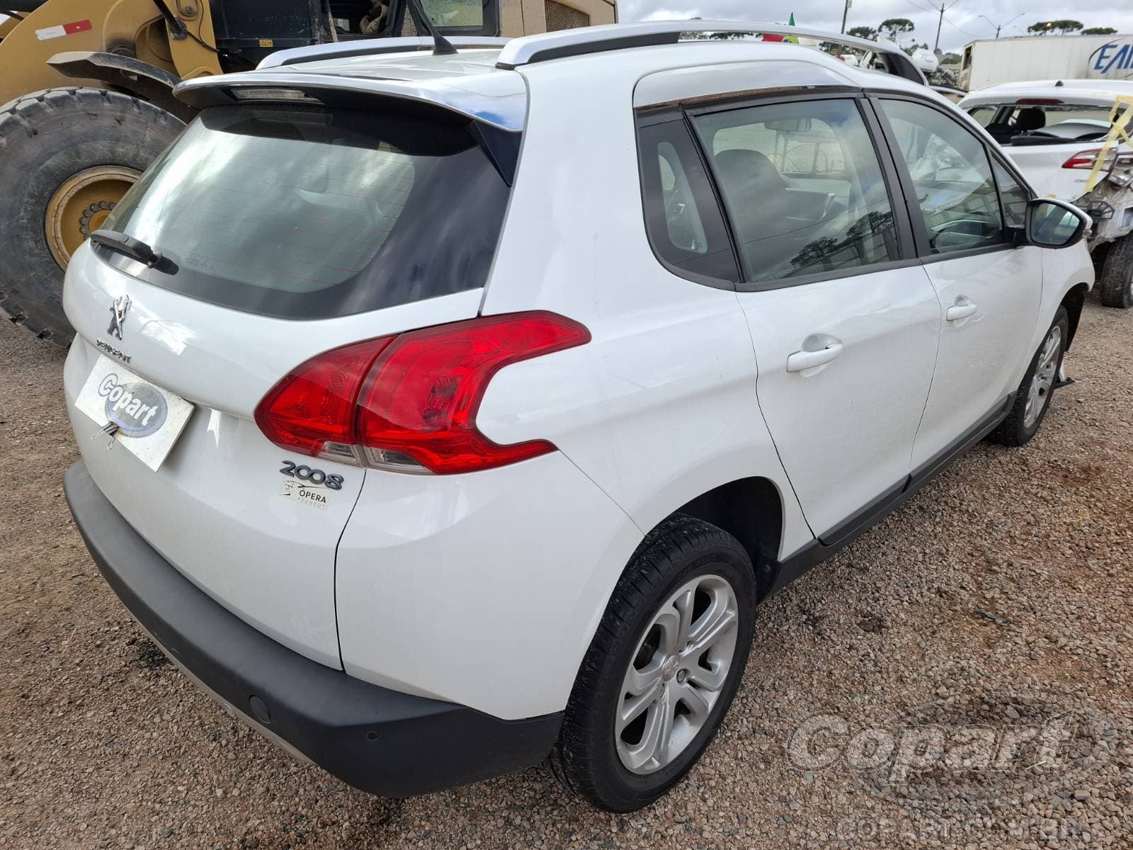 Peugeot 2008 2017 — foto 4