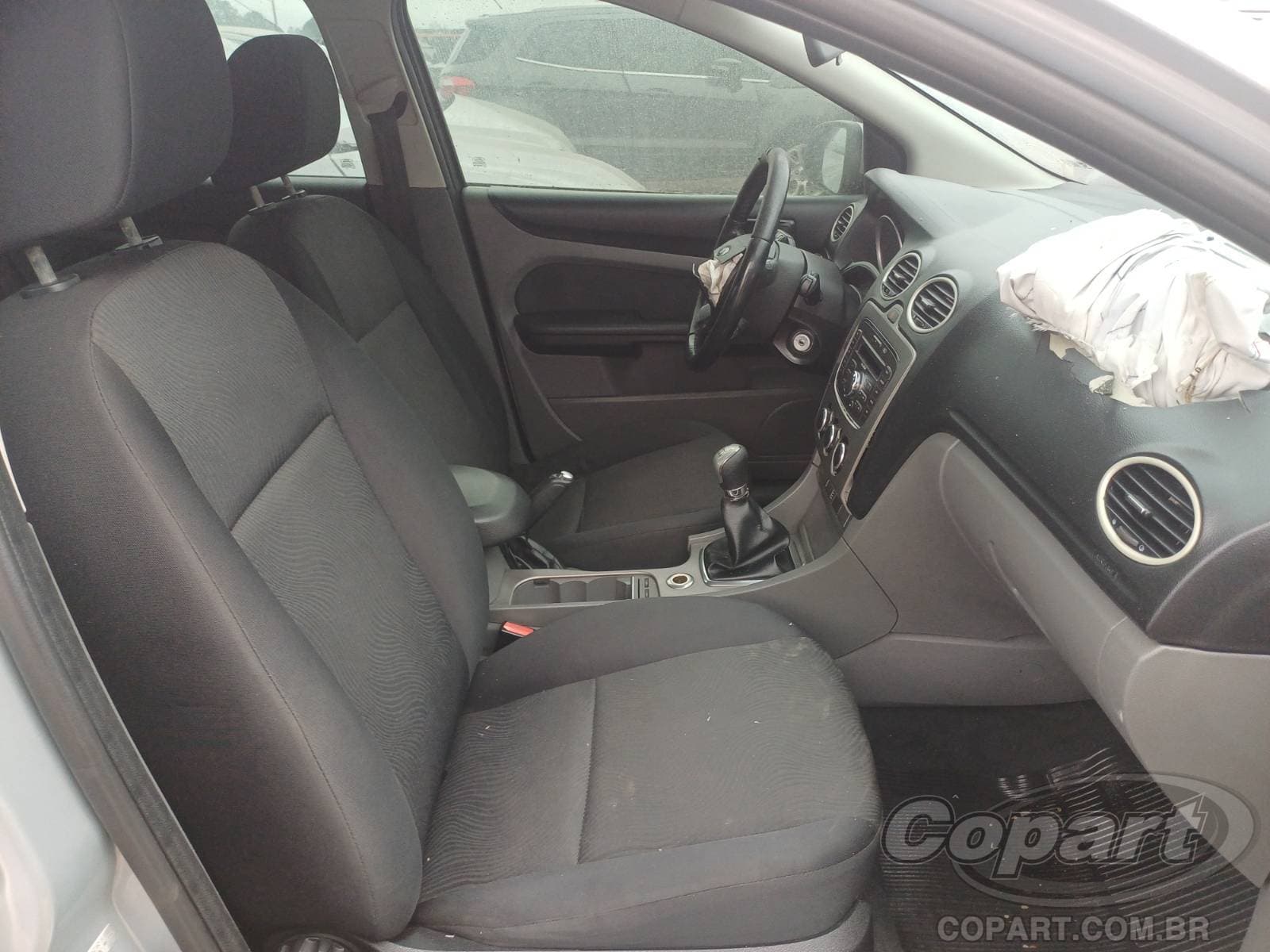 Ford Focus 2011 — foto 5
