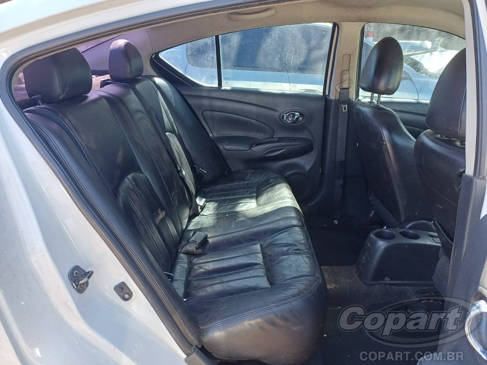 Nissan Versa 2016 — foto 6