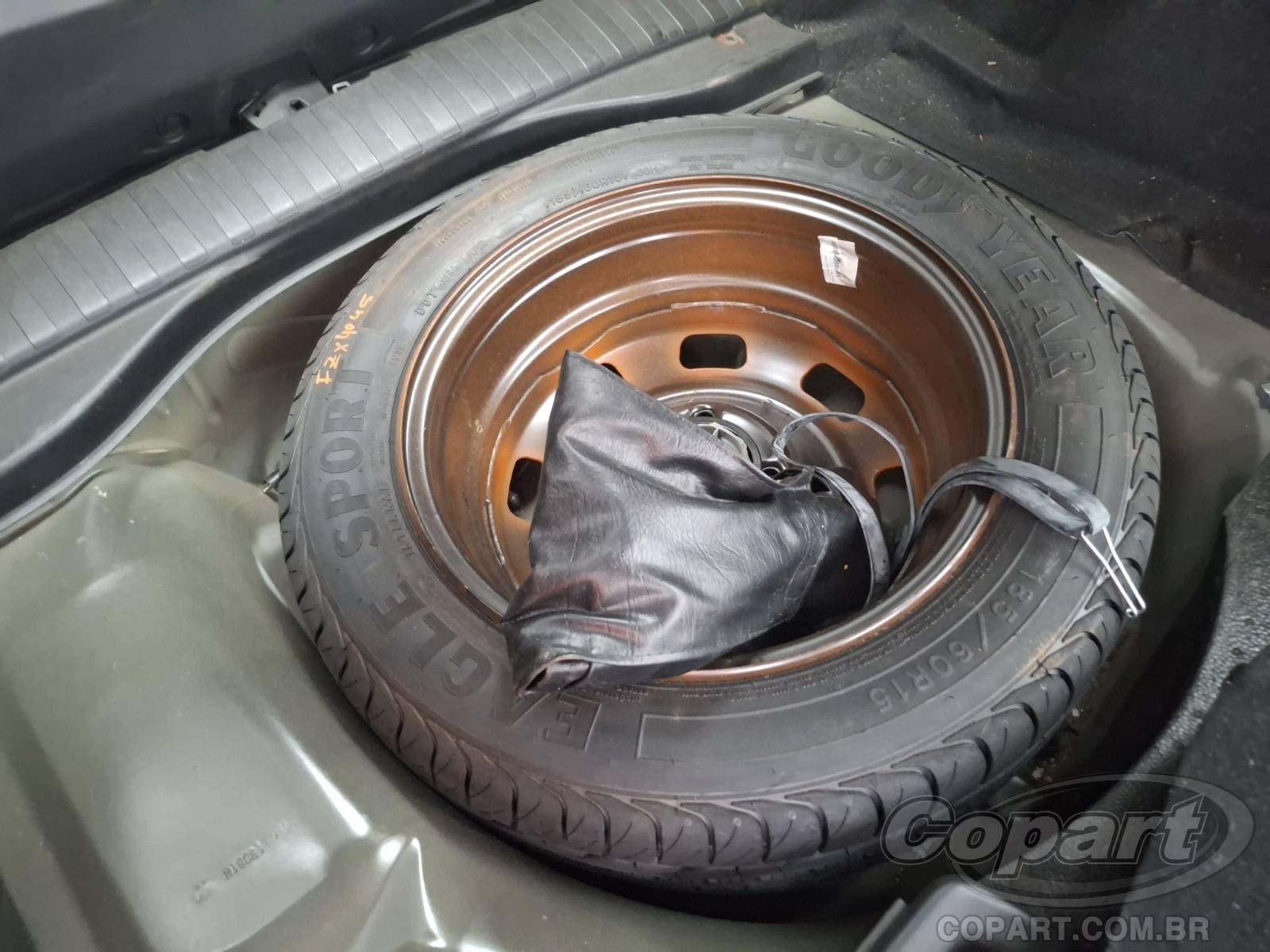 Peugeot 2008 2019 — foto 10