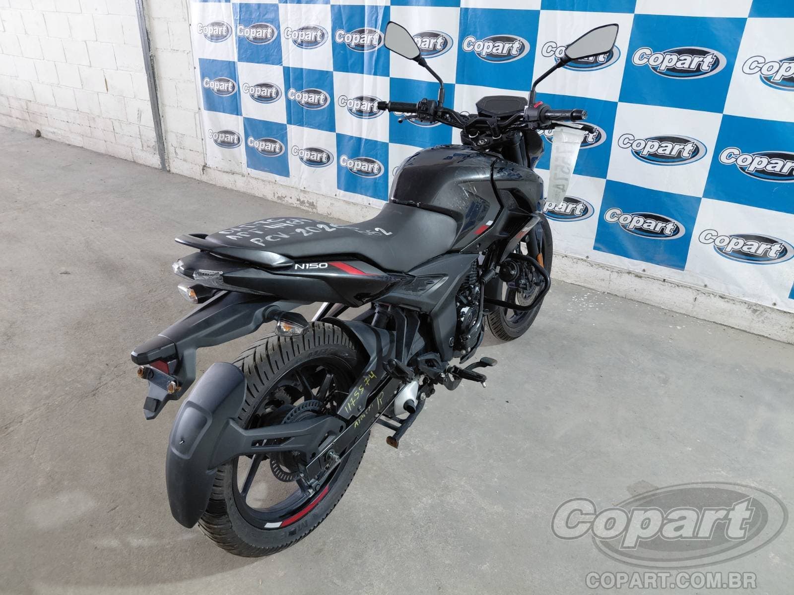 Bajaj Pulsar 2026 — foto 4