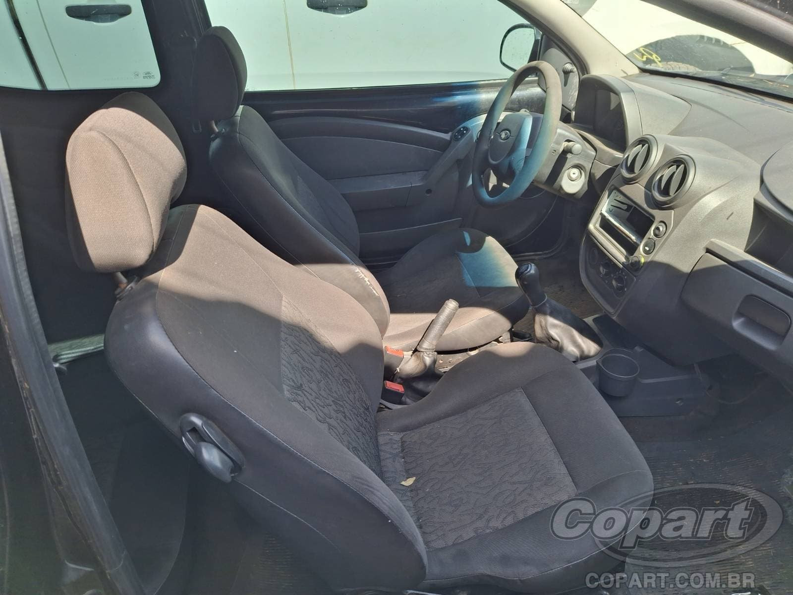 Ford KA 2010 — foto 5