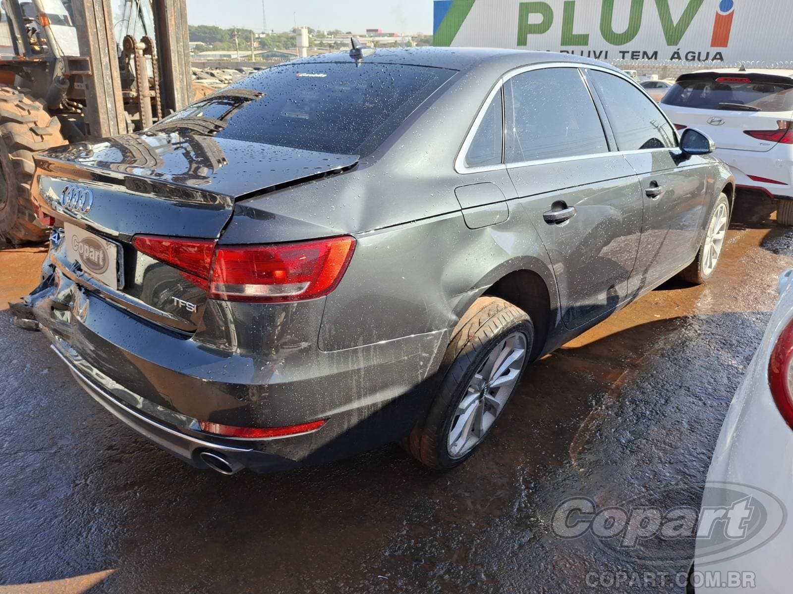 Audi A4 2018 — foto 4