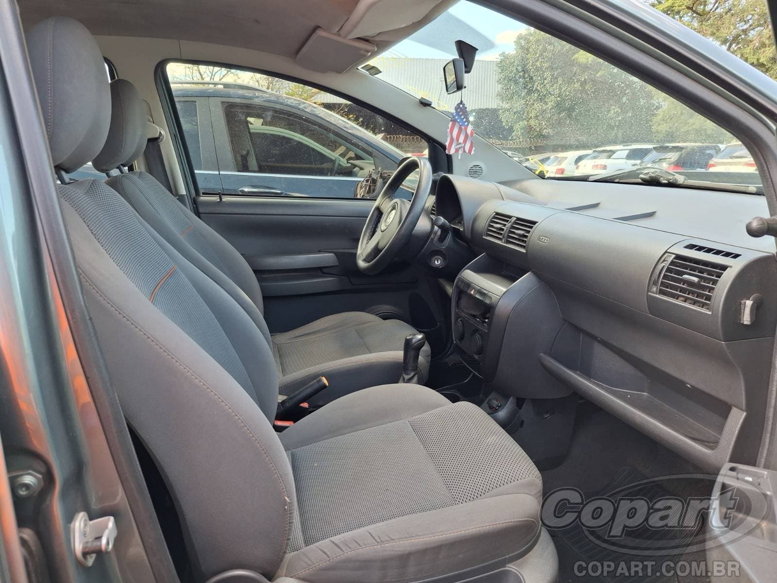 Volkswagen FOX 2010 — foto 5