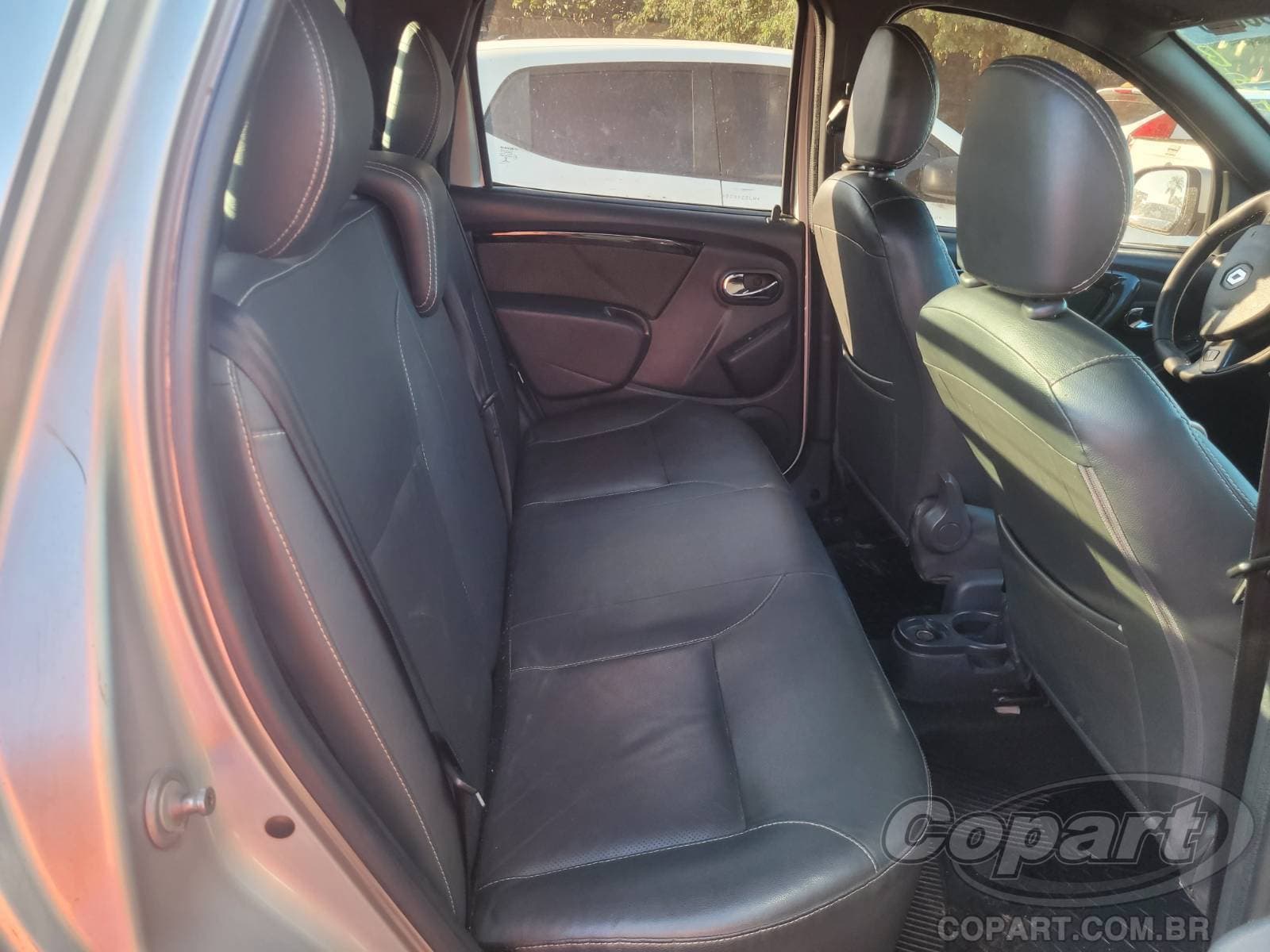 Renault Duster Oroch 2017 — foto 6