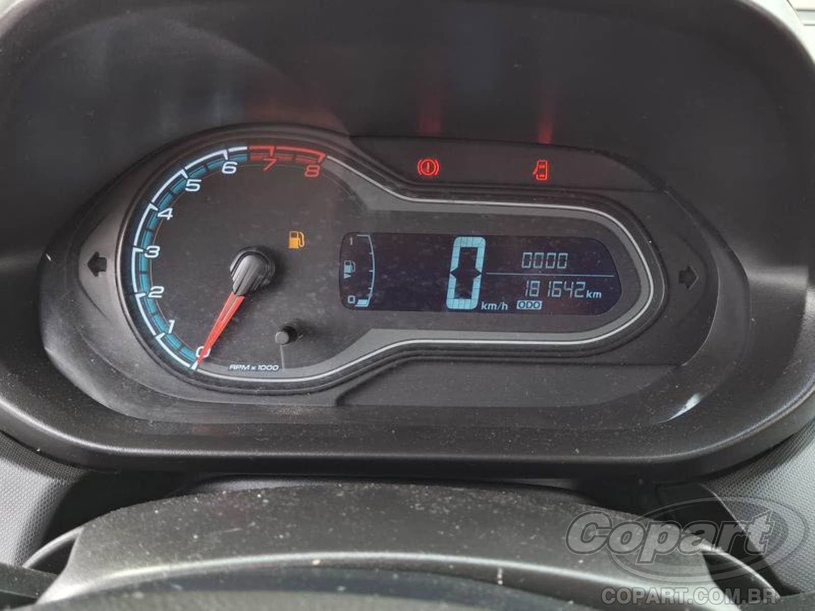 Chevrolet Onix 2015 — foto 8